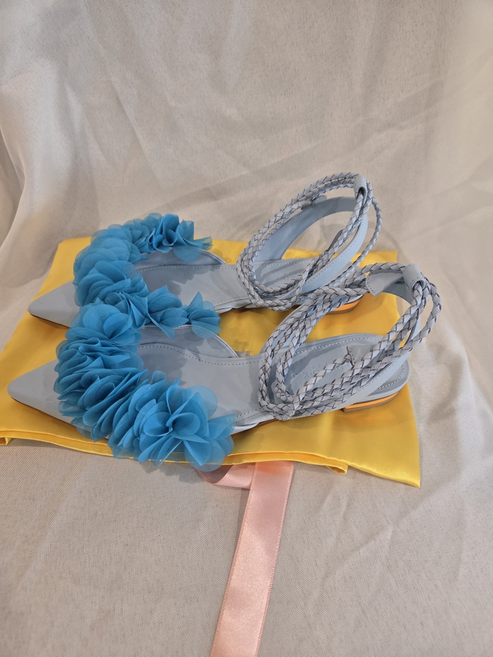 Dondoks NEW, Light Blue Pointed Toe Floral Strap Flats - Picture 2 of 4